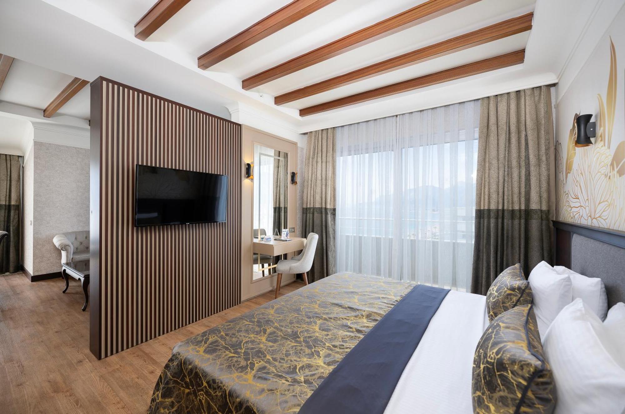 Porto Bello Hotel Resort & Spa Antalya Room photo Suite