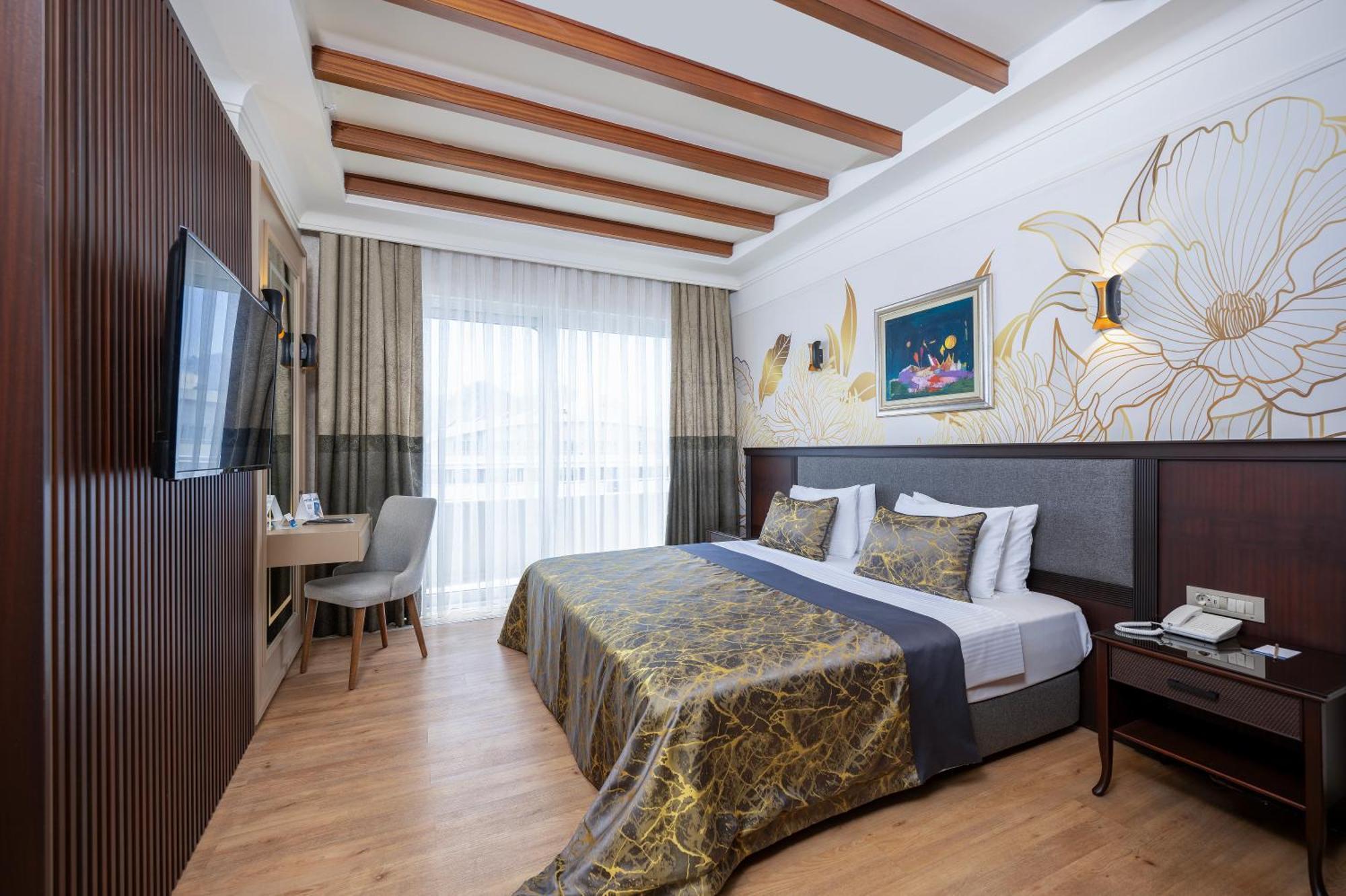 Porto Bello Hotel Resort & Spa Antalya Room photo A room at the hotel